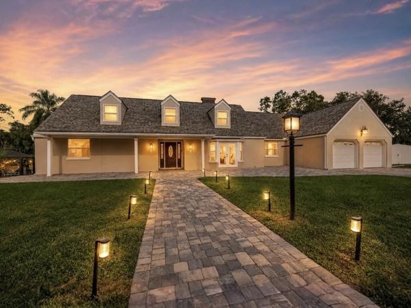 3956 TARA HALL Drive, Jacksonville, FL 32277
