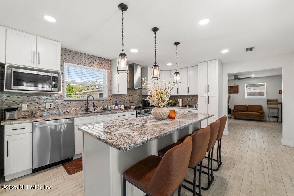 3956 Tara Hall Drive, Jacksonville, FL 32277 Photo