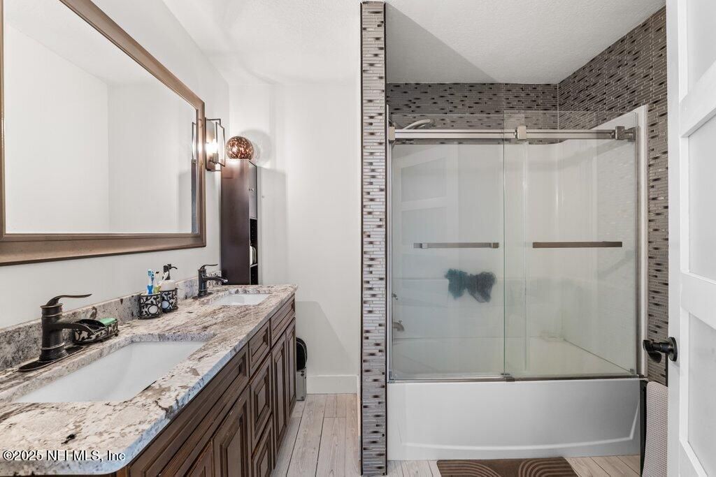 3956 Tara Hall Drive, Jacksonville, FL 32277 Photo