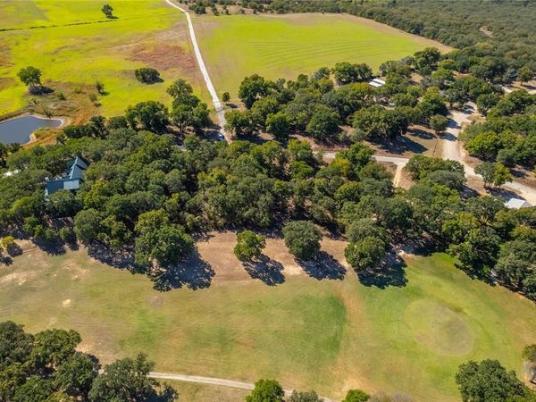 120 W Huron Circle , Nocona, TX 76255