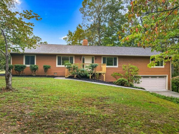 3320 Hazelwood Court, Baneberry, TN 37890