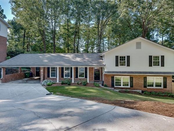 2689 Cosmos Drive NE, Atlanta, GA 30345