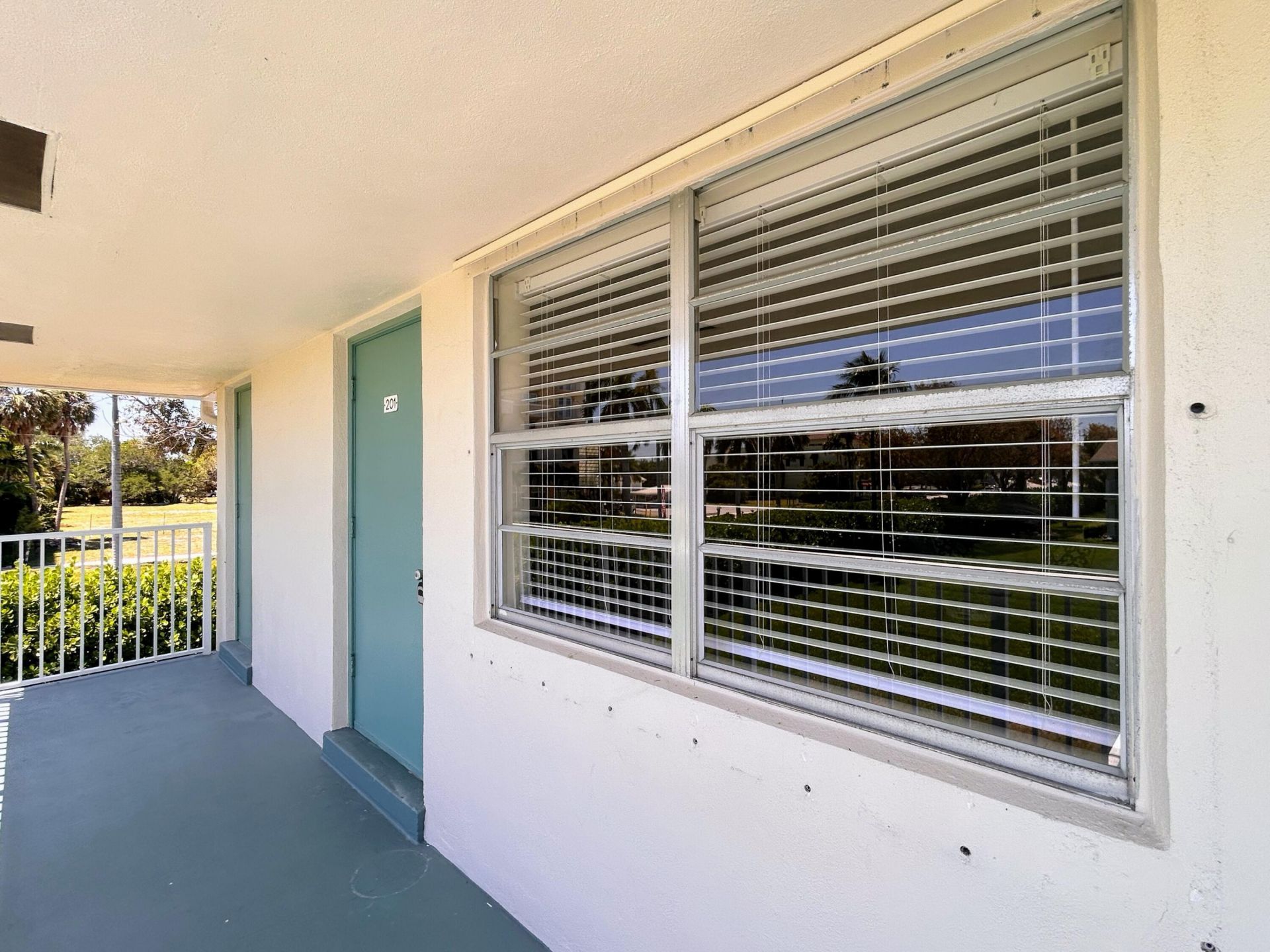 620 Horizons W, Unit 201, Boynton Beach, FL 33435 Photo