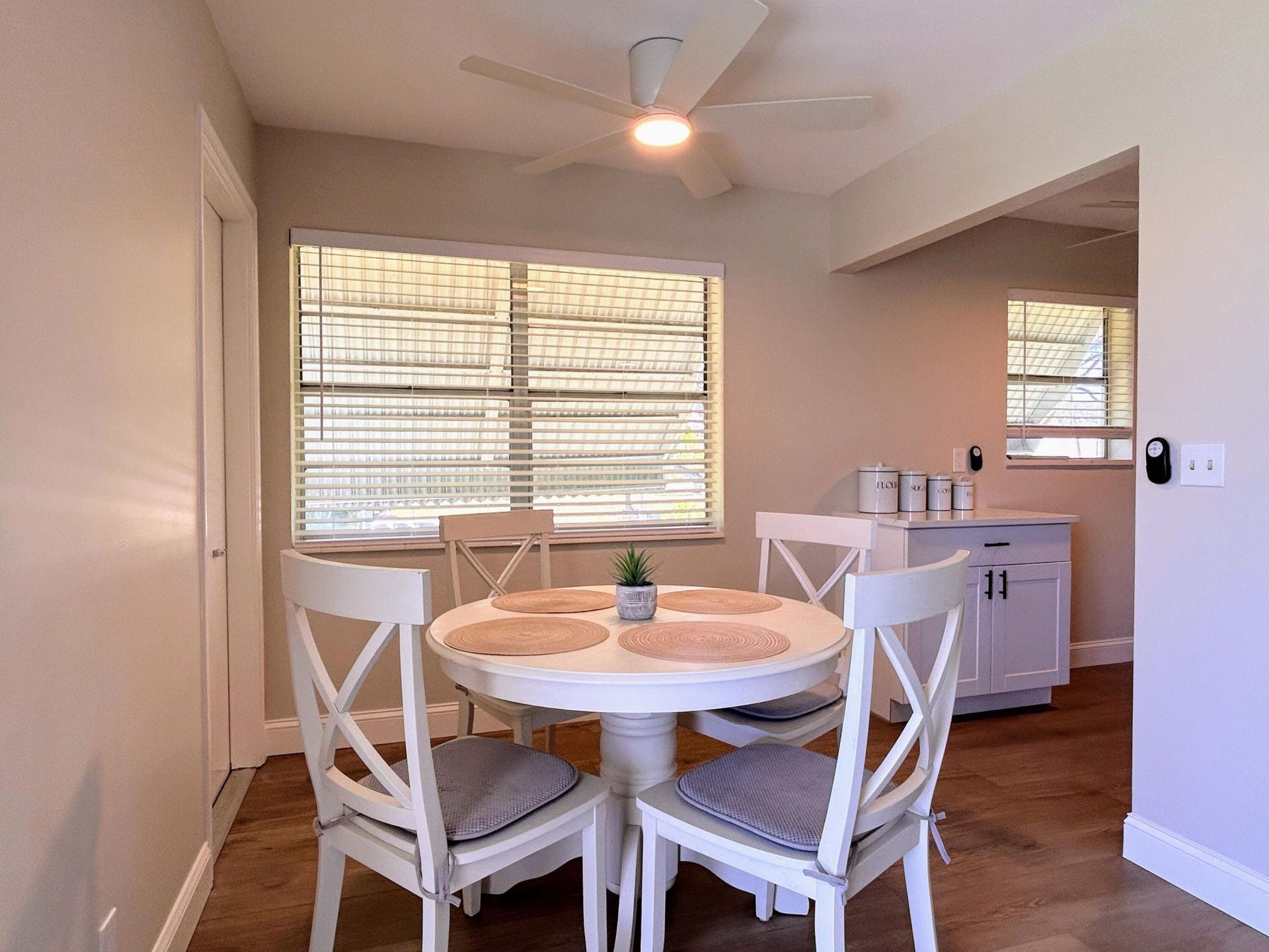 620 Horizons W, Unit 201, Boynton Beach, FL 33435 Photo