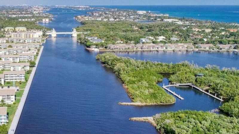 620 Horizons W, Unit 201, Boynton Beach, FL 33435 Photo