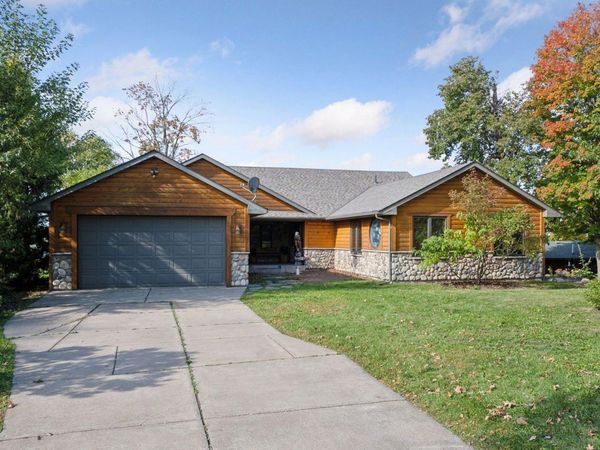 43421 Vista Road, Isle, MN 56342