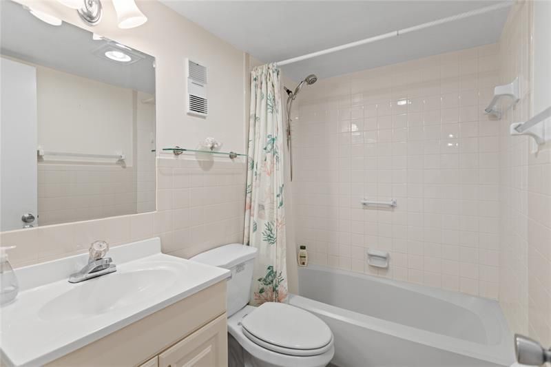 1911 Sabal Palm Drive, Unit 307, Davie, FL 33324 Photo