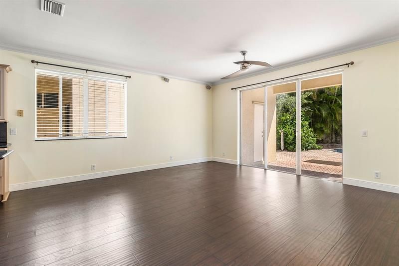 1325 Camellia Circle, Weston, FL 33326 Photo