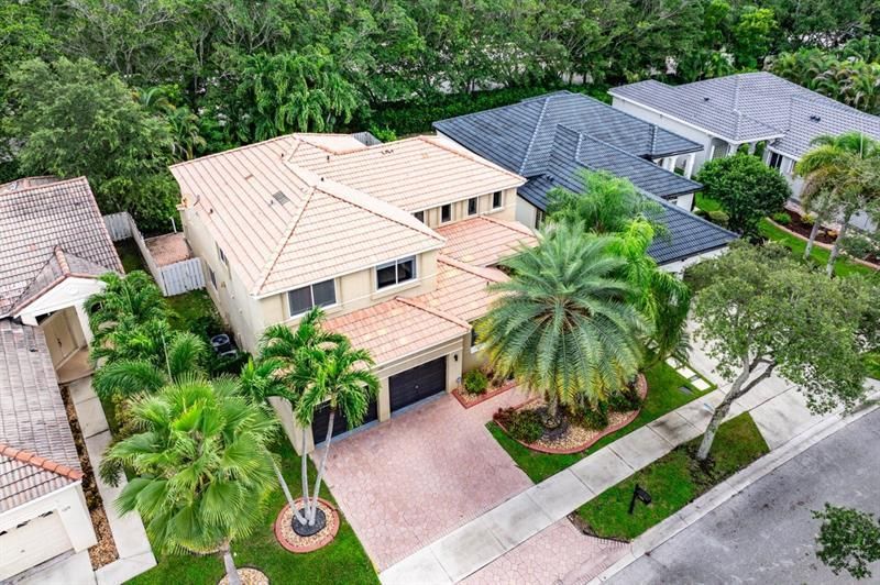 1325 Camellia Circle, Weston, FL 33326 Photo