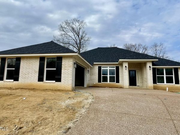 112 Farley Road, Byhalia, MS 38611