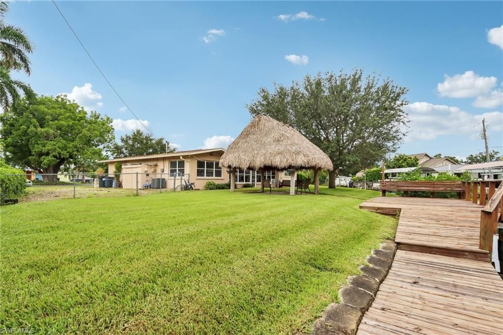 1037 Ione Dr, Fort Myers, FL 33919 Photo