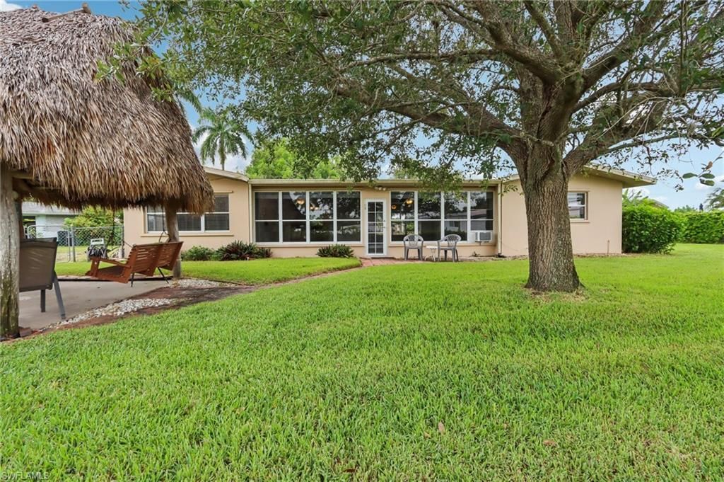 1037 Ione Dr, Fort Myers, FL 33919 Photo