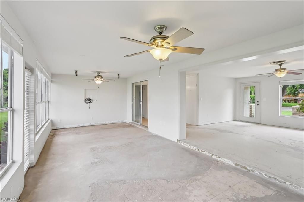1037 Ione Dr, Fort Myers, FL 33919 Photo