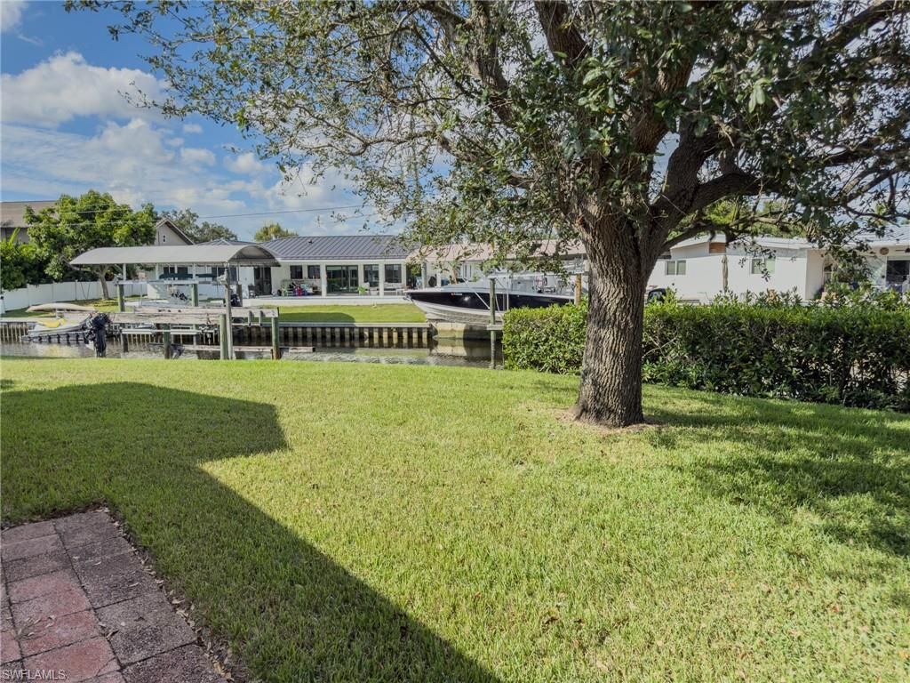 1037 Ione Dr, Fort Myers, FL 33919 Photo