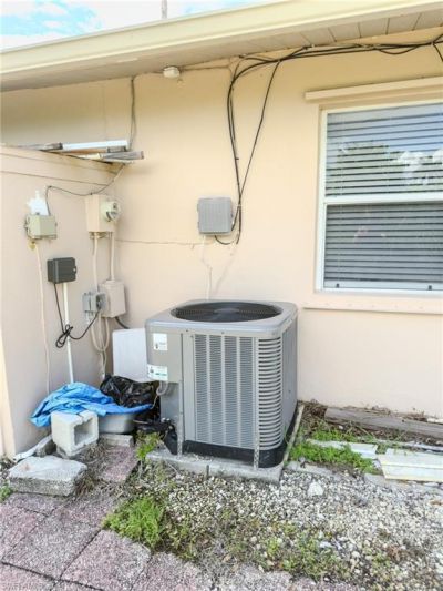 1037 Ione Dr, Fort Myers, FL 33919 Photo