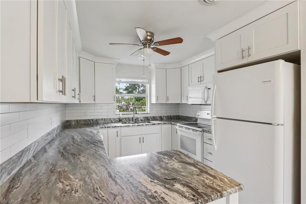 1037 Ione Dr, Fort Myers, FL 33919 Photo