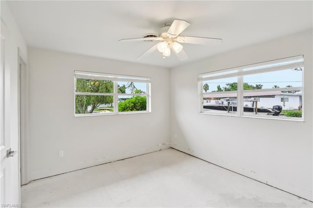 1037 Ione Dr, Fort Myers, FL 33919 Photo