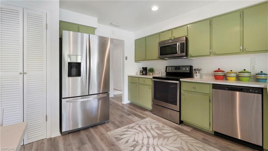 2963 Holly Rd, Fort Myers, FL 33901 Photo