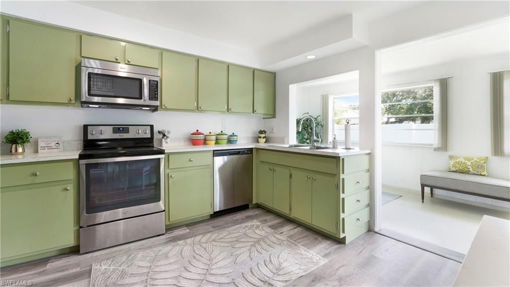 2963 Holly Rd, Fort Myers, FL 33901 Photo