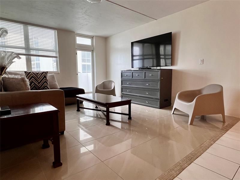4250 Galt Ocean Drive, Unit 7K, Fort Lauderdale, FL 33308 Photo