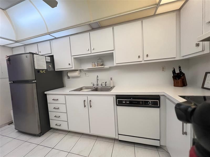 4250 Galt Ocean Drive, Unit 7K, Fort Lauderdale, FL 33308 Photo