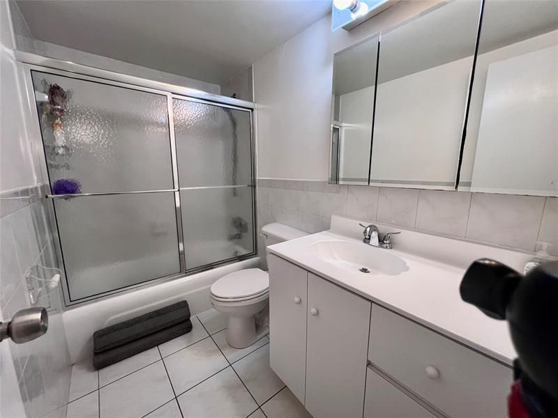 4250 Galt Ocean Drive, Unit 7K, Fort Lauderdale, FL 33308 Photo