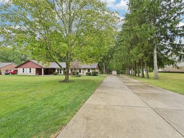 199 Fairfield Pike, Enon Vlg, OH 45323