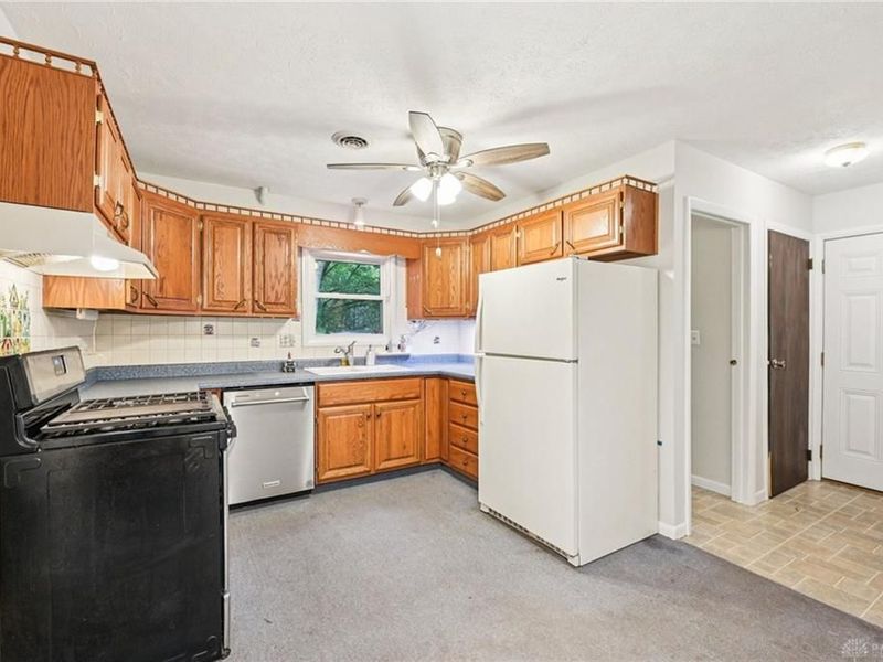 199 Fairfield Pike, Enon Vlg, OH 45323 Photo 26