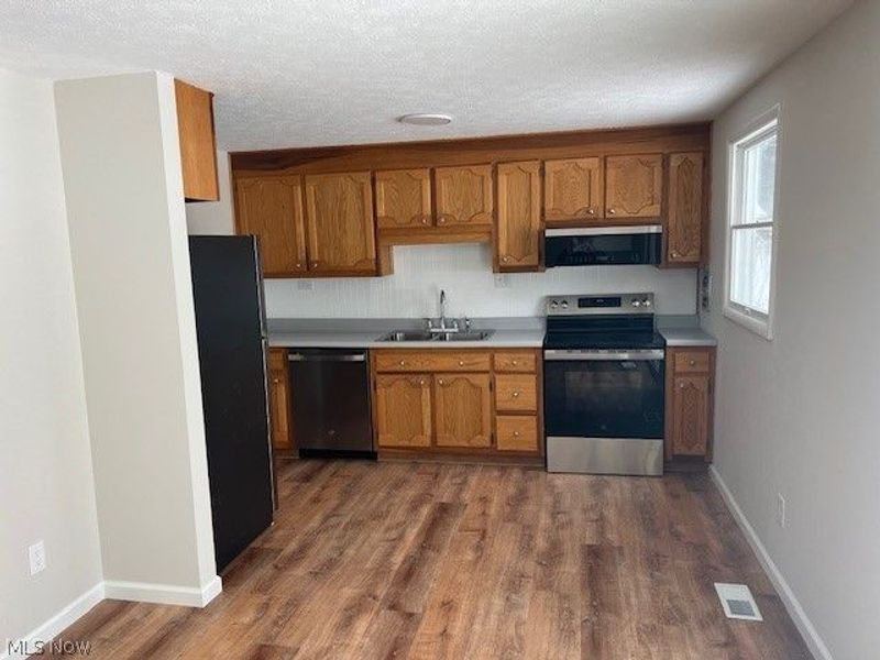 2827 Cynthia Drive, Medina, OH 44256 Photo 5