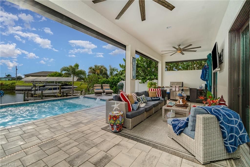 1607 NW 38th Ave, Cape Coral, FL 33993 Photo