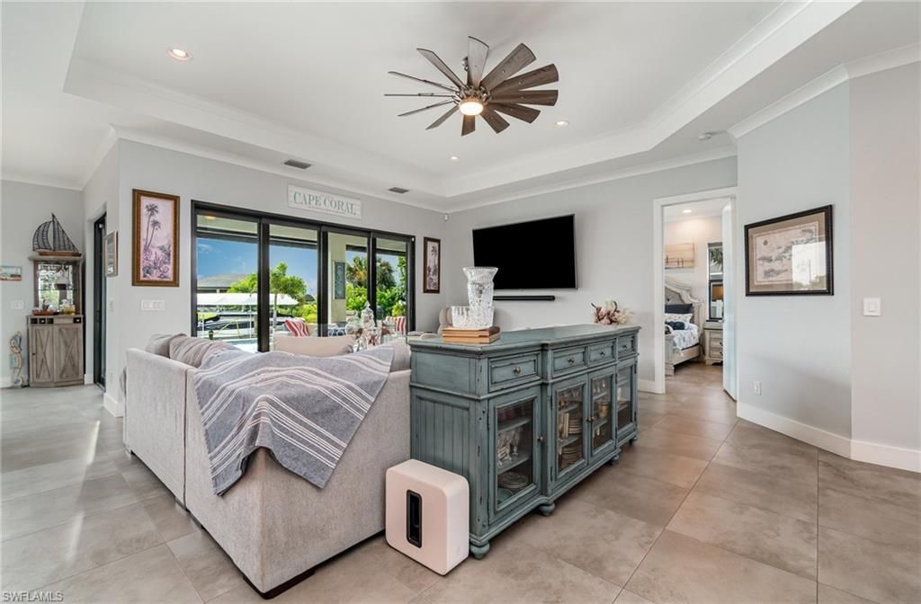 1607 NW 38th Ave, Cape Coral, FL 33993 Photo