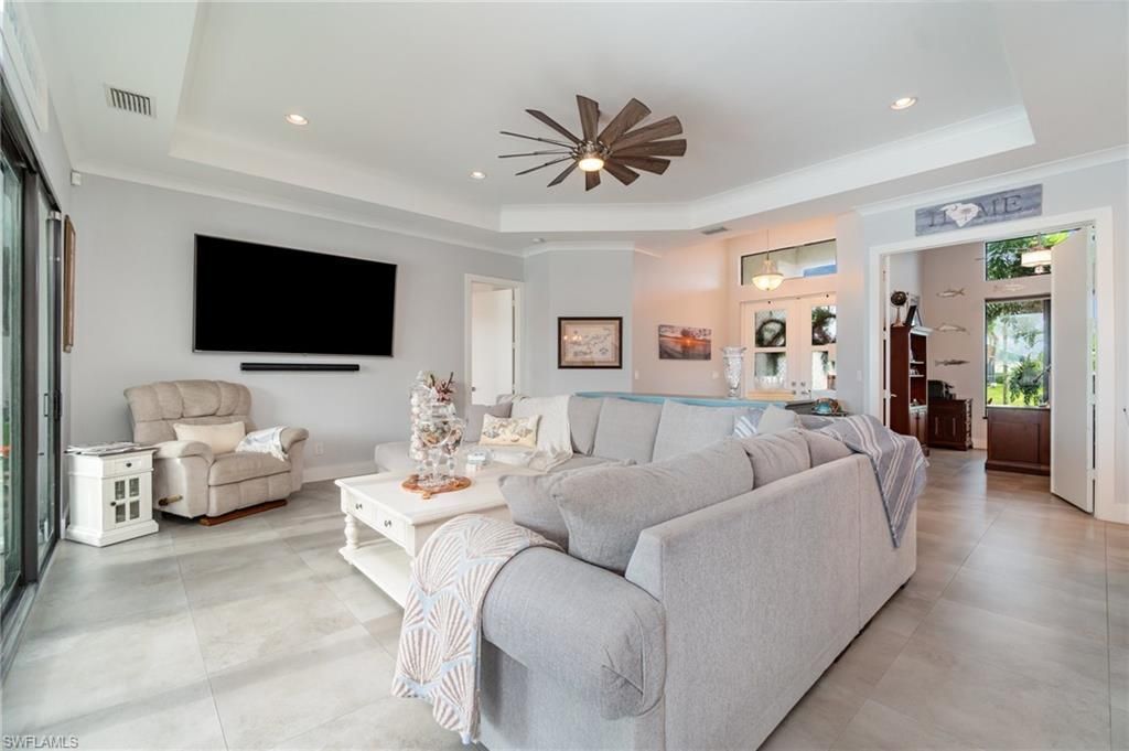 1607 NW 38th Ave, Cape Coral, FL 33993 Photo