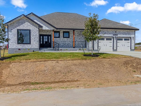 16923 Rancho Escondido, Atascosa, TX 78002