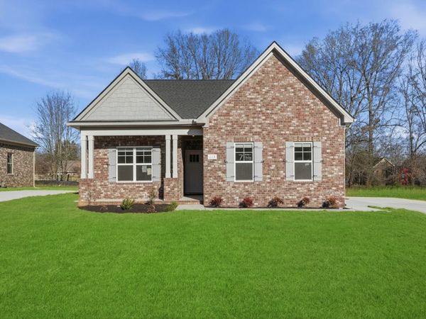 115 Sagewood Drive , Tullahoma, TN 37388