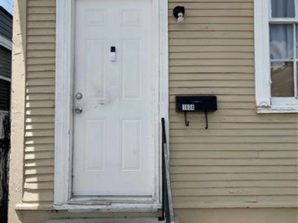 1808 TOURO Street, New Orleans, LA 70116