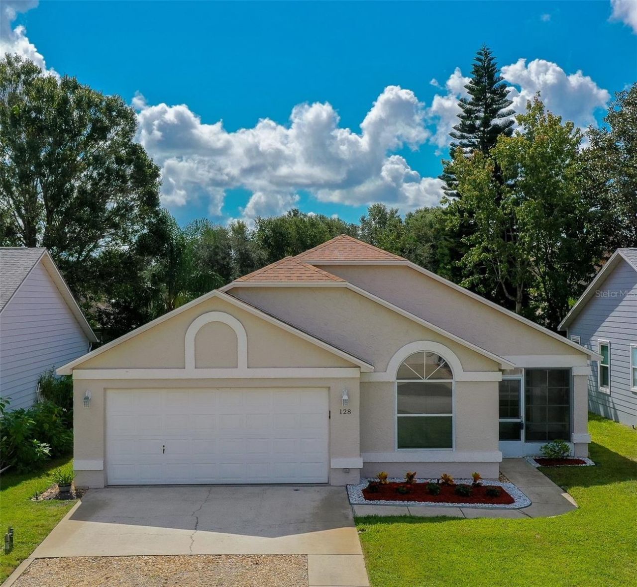 128 Crooked Pine Road, Port Orange, FL 32128 Main Photo