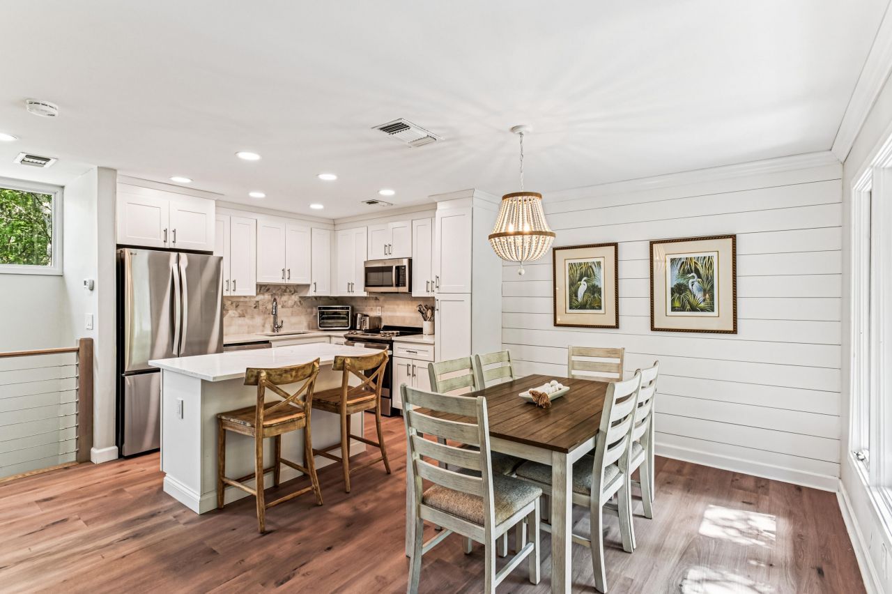 1355 Dunlin Court Photo 2