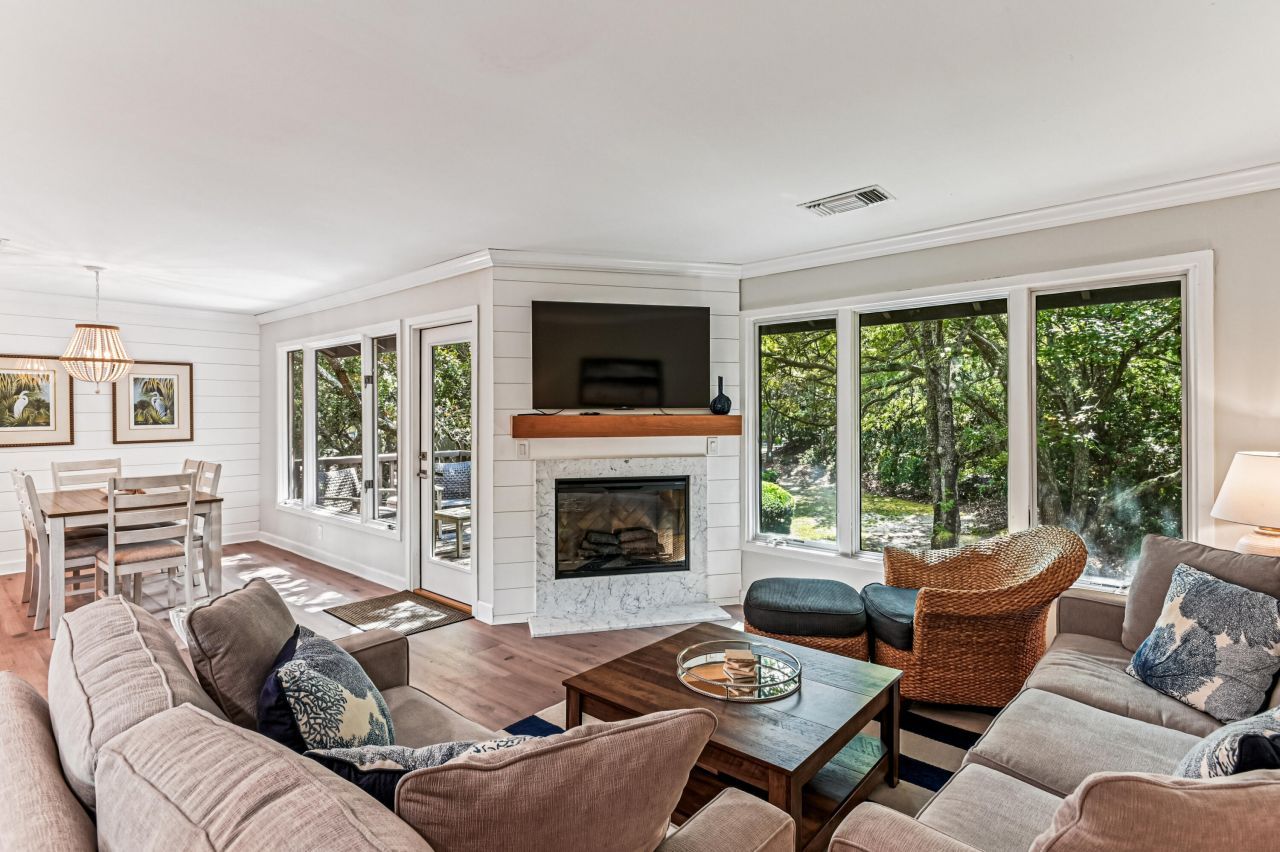 1355 Dunlin Court Photo 9