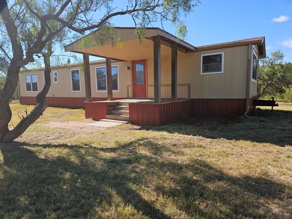 1338 Maxwell Street, Buffalo Gap, TX 79508 Main Photo