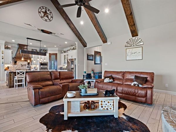 3032 Perkins Lane, Weatherford, TX 76088