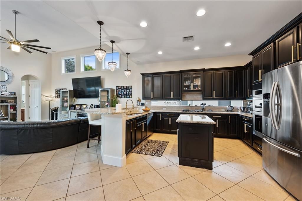 19396 La Serena Dr, Estero, FL 33967 Photo