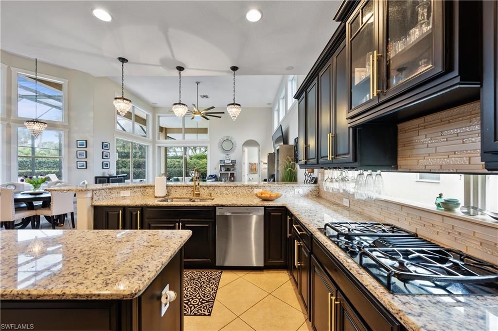 19396 La Serena Dr, Estero, FL 33967 Photo