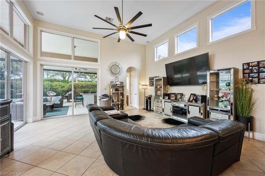 19396 La Serena Dr, Estero, FL 33967 Photo