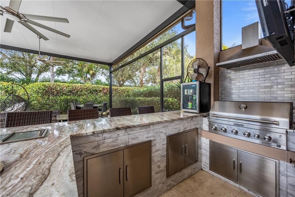 19396 La Serena Dr, Estero, FL 33967 Photo