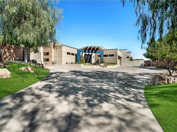 10 Ridge Blossom Road, Las Vegas, NV 89135