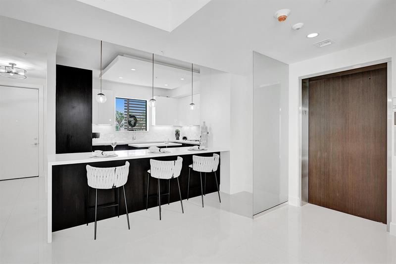 3040 N Ocean Boulevard, Unit N106, Fort Lauderdale, FL 33308 Photo