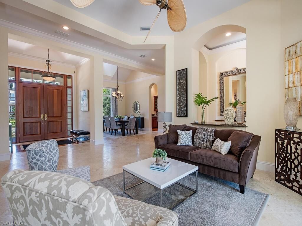 194 4th Ave N, Naples, FL 34102 Photo