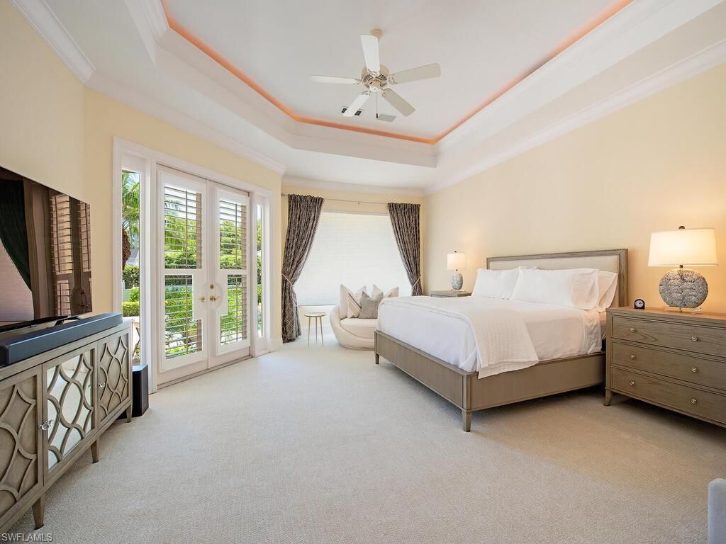 194 4th Ave N, Naples, FL 34102 Photo