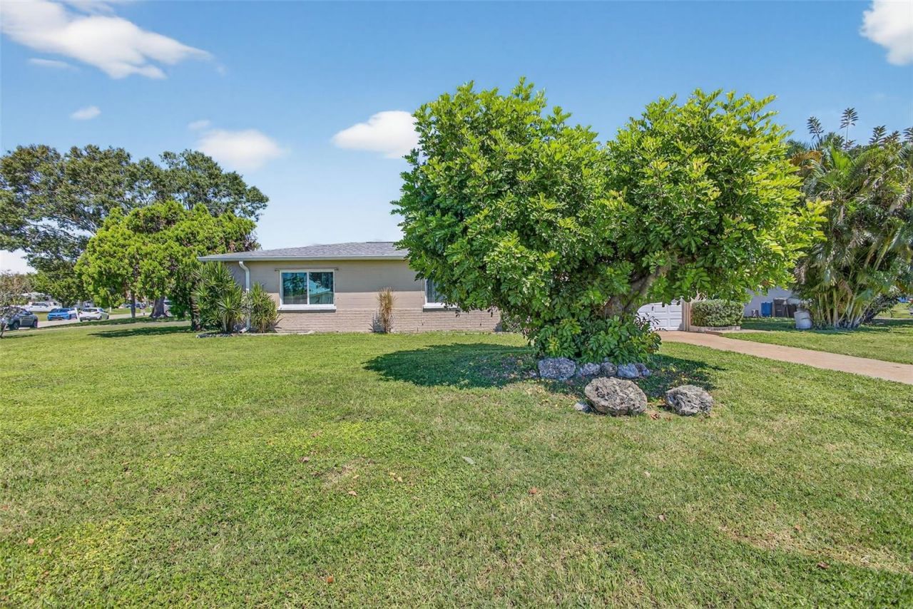 1004 Orlando Avenue, Bradenton, FL 34207 Photo