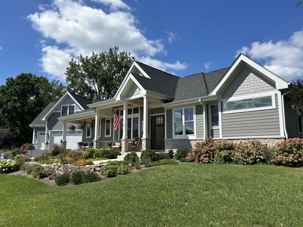 5N107 Burr Road, St. Charles, IL 60175